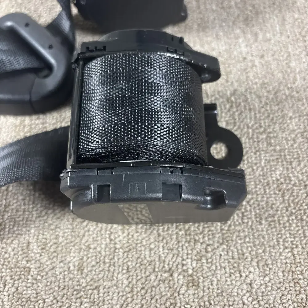Universal Retractable Seat Belt 3 Point X 2. Belts Only